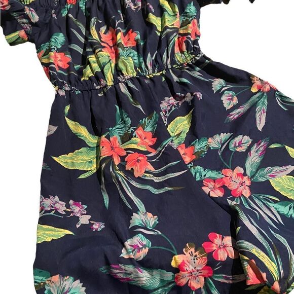 Indulge size medium adorable romper new never worn see pics - Picture 2 of 3